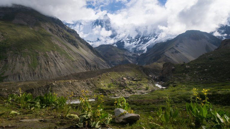 What to pack for Annapurna Circuit
